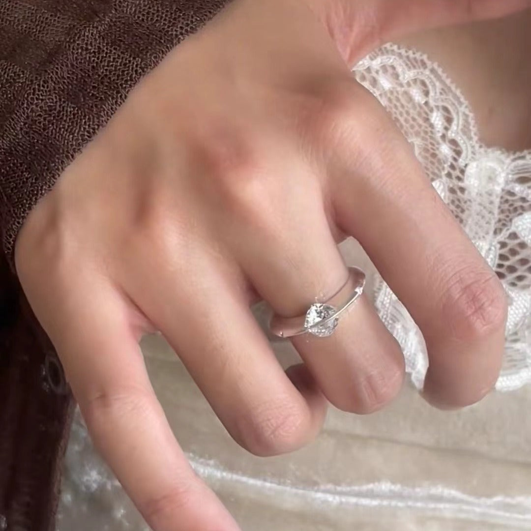 Silber Rund um den Planeten Ring