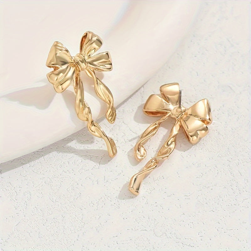 TwinkleTies Golden Bowknot Stud Duo für mühelosen Charme