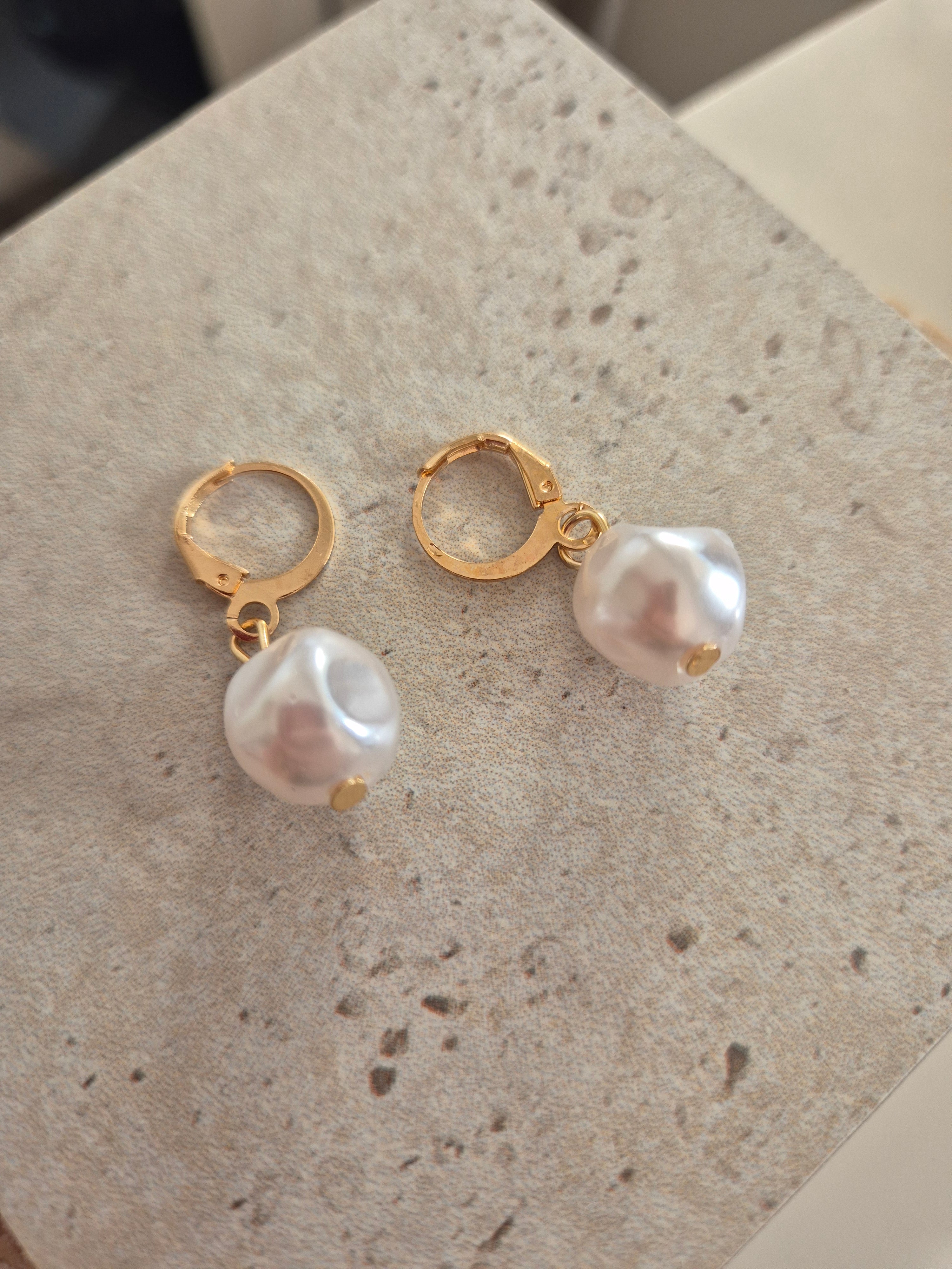 Samia Ohrringe - Gold und Perlen