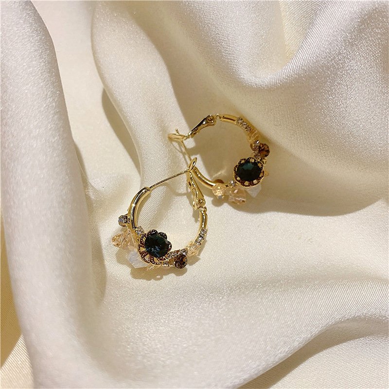 Vergoldete Vintage Bloom-Ohrringe