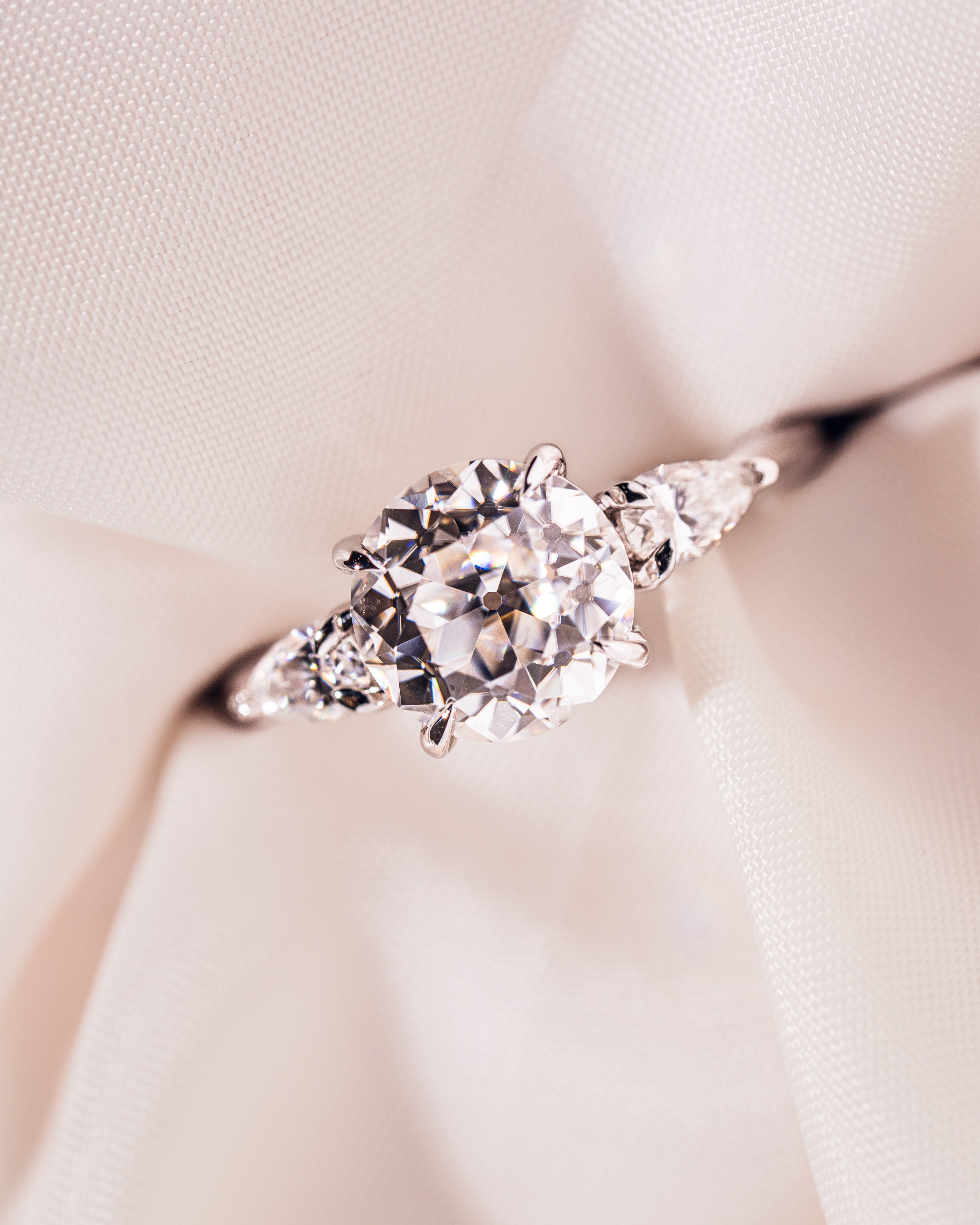 Nicola - Rund & Birne | Silber