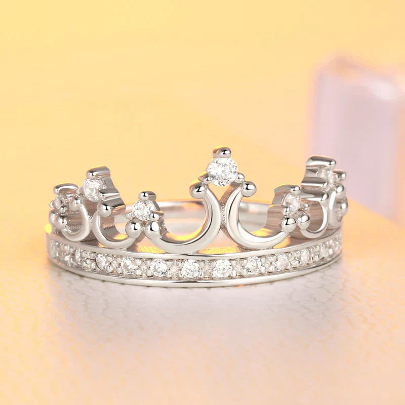 Althea Kouris Ring | Weißgold