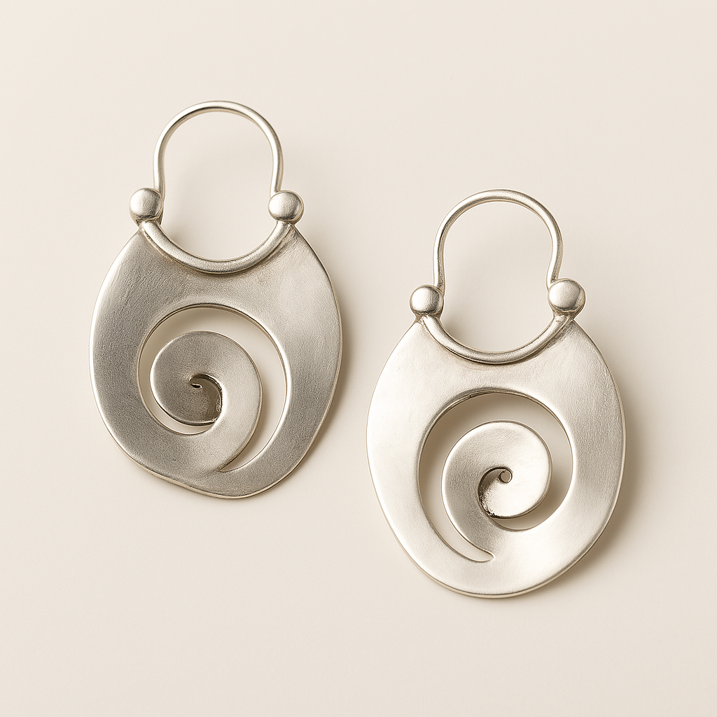 Unregelmäßig geformte Vintage-Ohrringe aus Silber