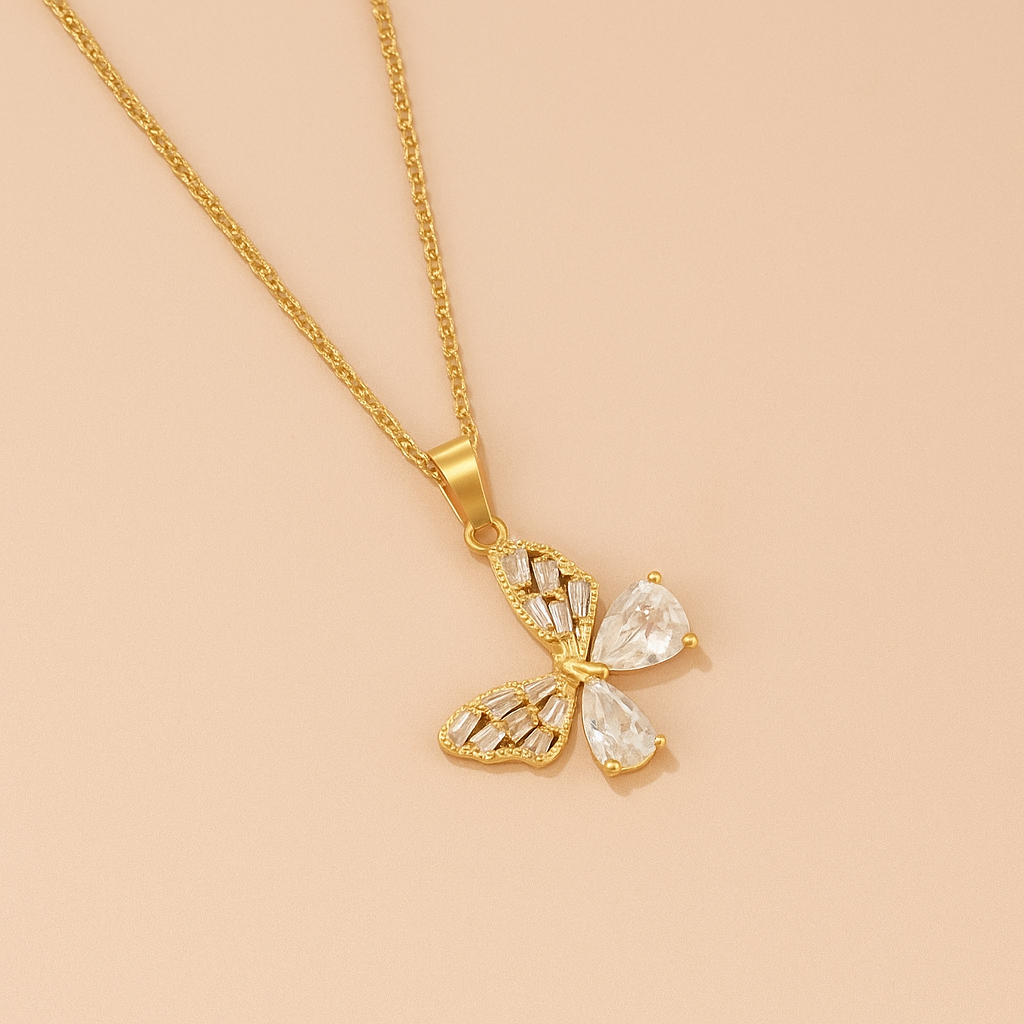 Goldener Schmetterling Anhänger Halskette mit Strasssteinen