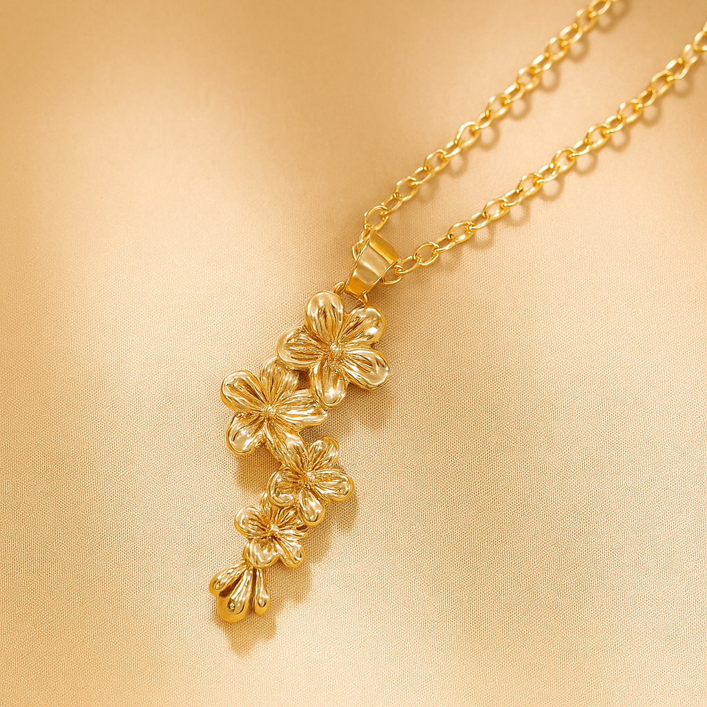 Kirschblüten-Halskette - Elegantes Design für Frauen