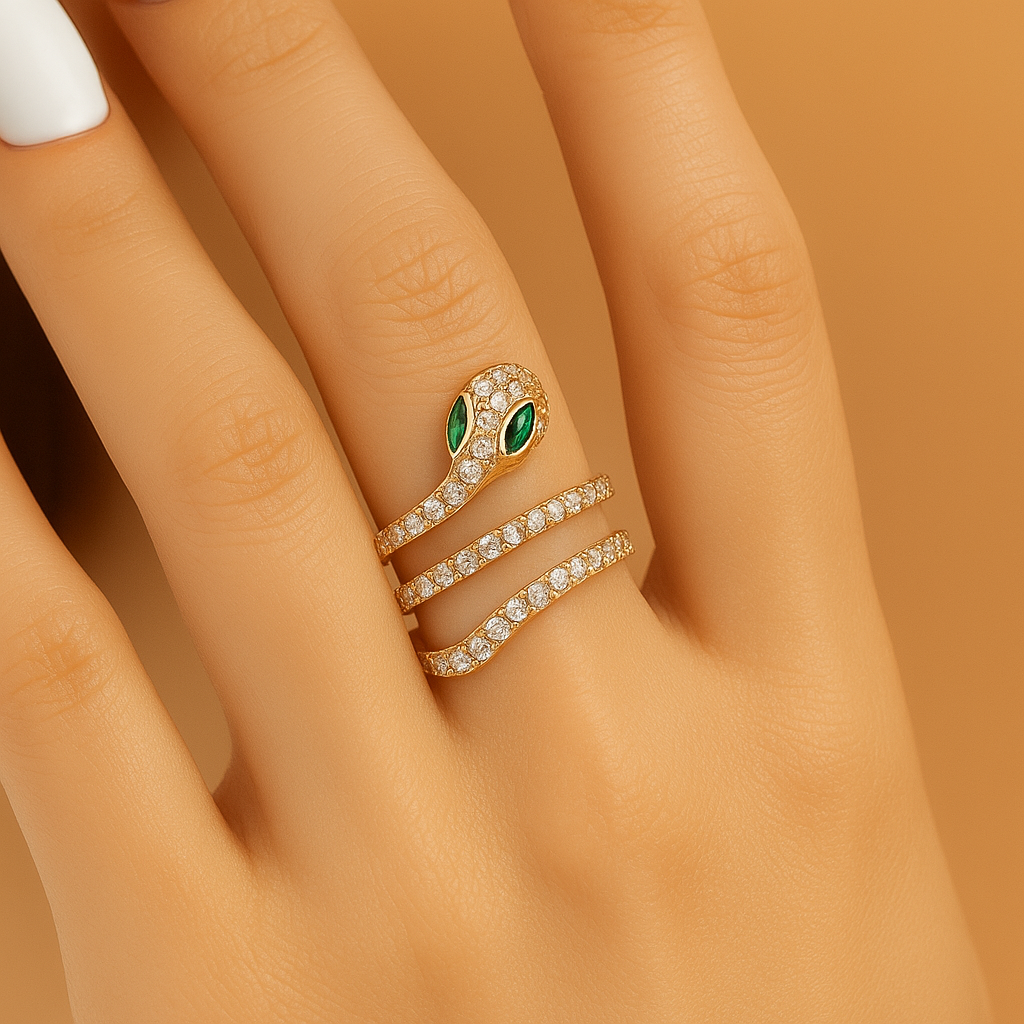 Luxuriöser Schlangenring aus Gold mit zweifarbigem Design