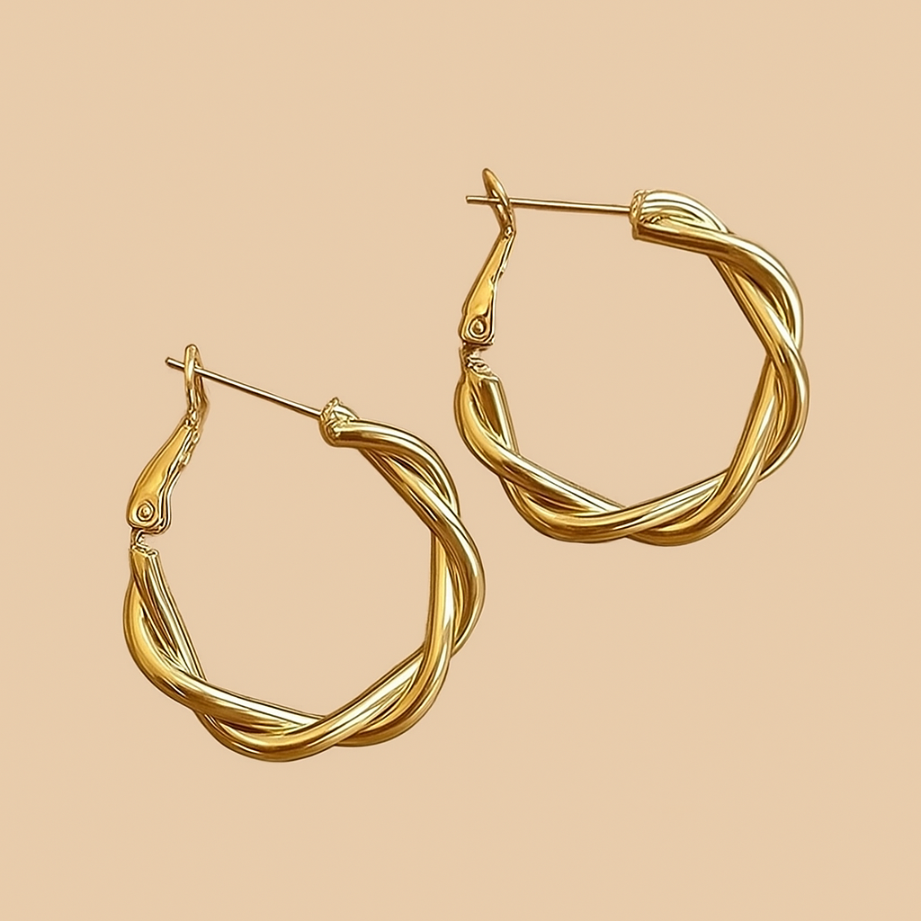 Goldene gedrehte Ohrringe - Minimalistische Ohrringe