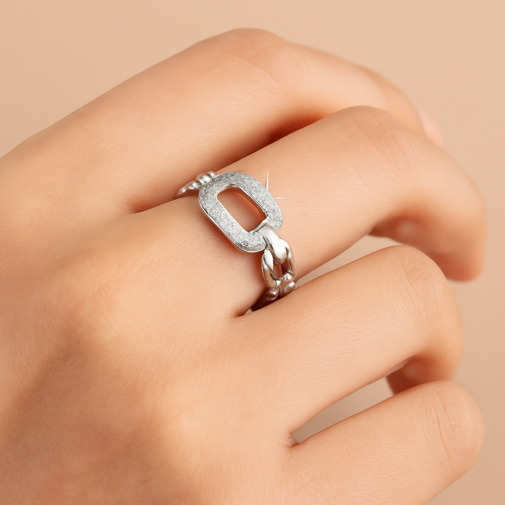 Schicker hohler Zirkonia-Ring - minimalistischer Stil für Mädchen, perfekt für den Zeigefinger