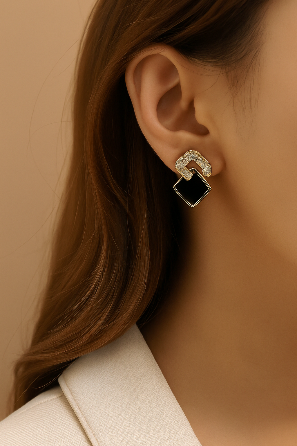 Elegante schwarze quadratische Ohrringe mit Glasakzenten