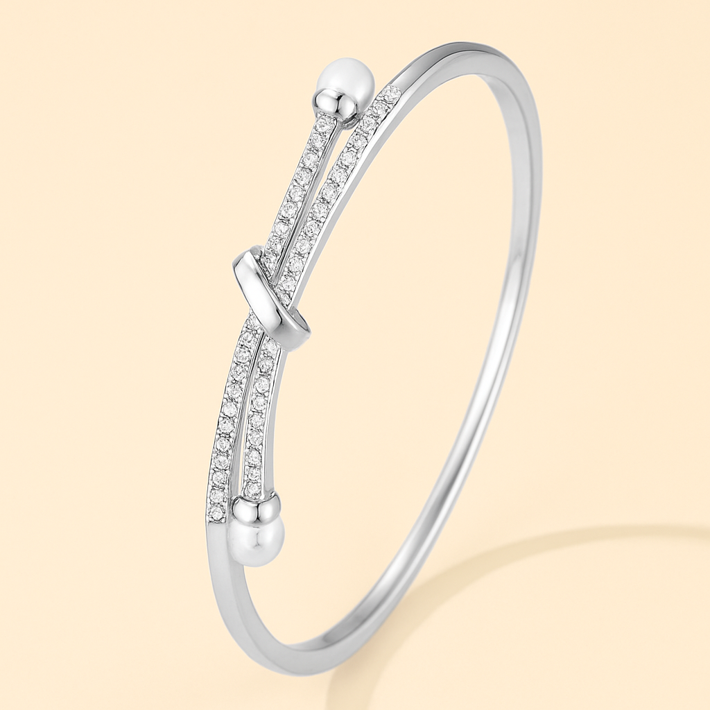 Elegantes Perlenknopf-Armband mit Kristall-Akzenten