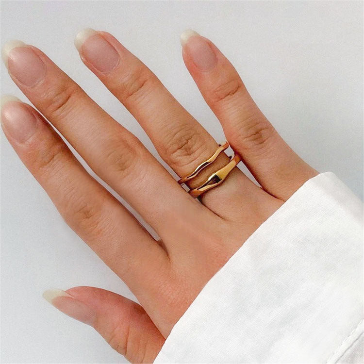 Dianne Gold Stapler Ring