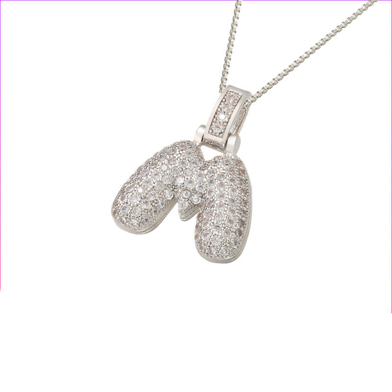 Halskette mit Pavé-Bubble-Initiale