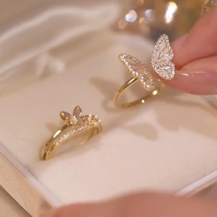 Verschnörkelte Flatter-Zwillings-Ringe