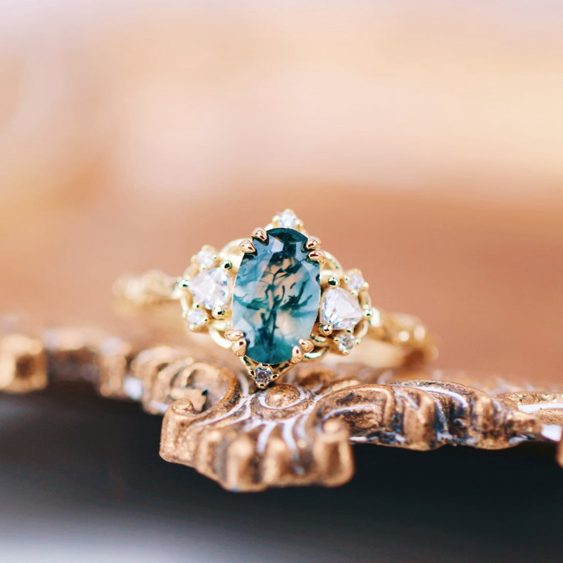 Grüner Moosachat-Ring in Gelbgold