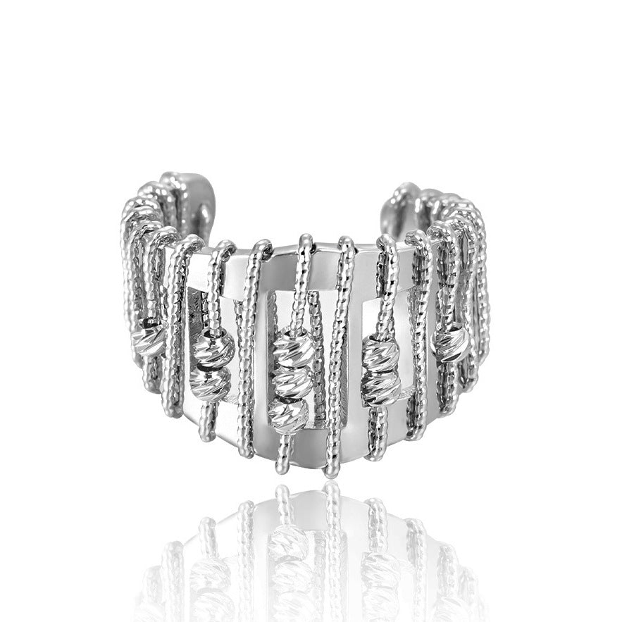 Durchbrochener, perlenbesetzter, verstellbarer Ring