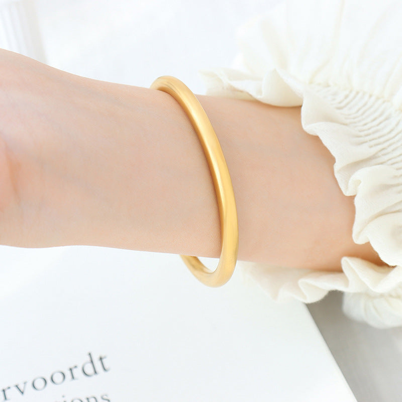 Vivace Minimalistischer Goldarmreif