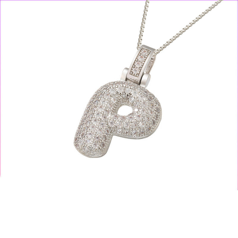 Halskette mit Pavé-Bubble-Initiale