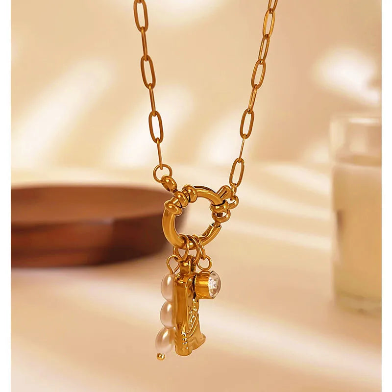 Vienna Vintage Boot Halskette