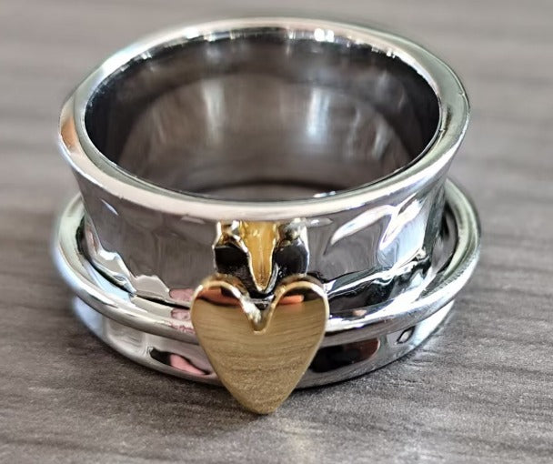 Mely - Golden Heart Silver Ring