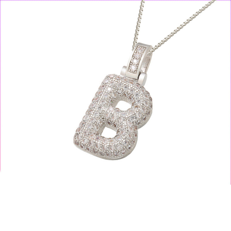 Halskette mit Pavé-Bubble-Initiale