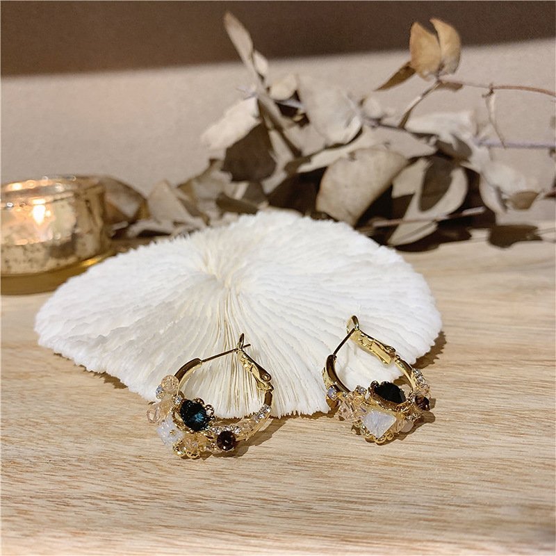 Vergoldete Vintage Bloom-Ohrringe