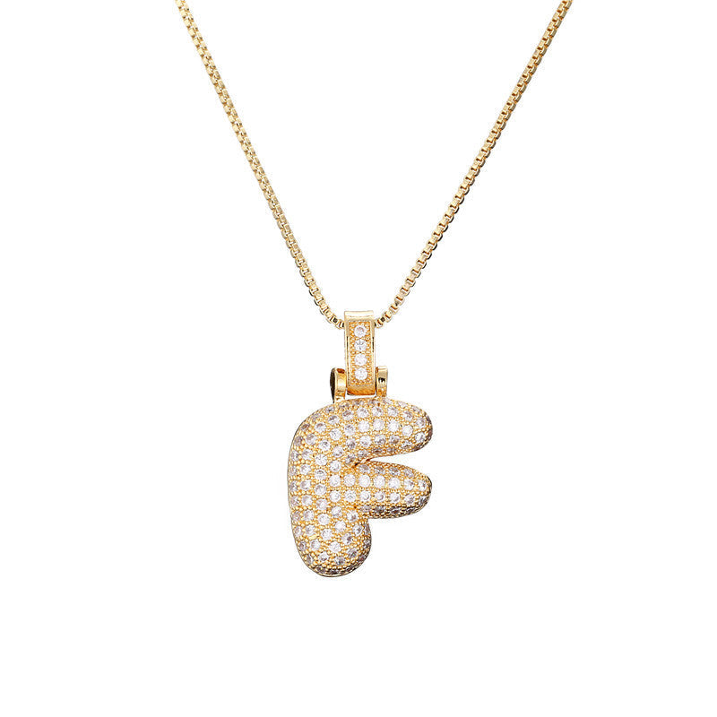 Halskette mit Pavé-Bubble-Initiale