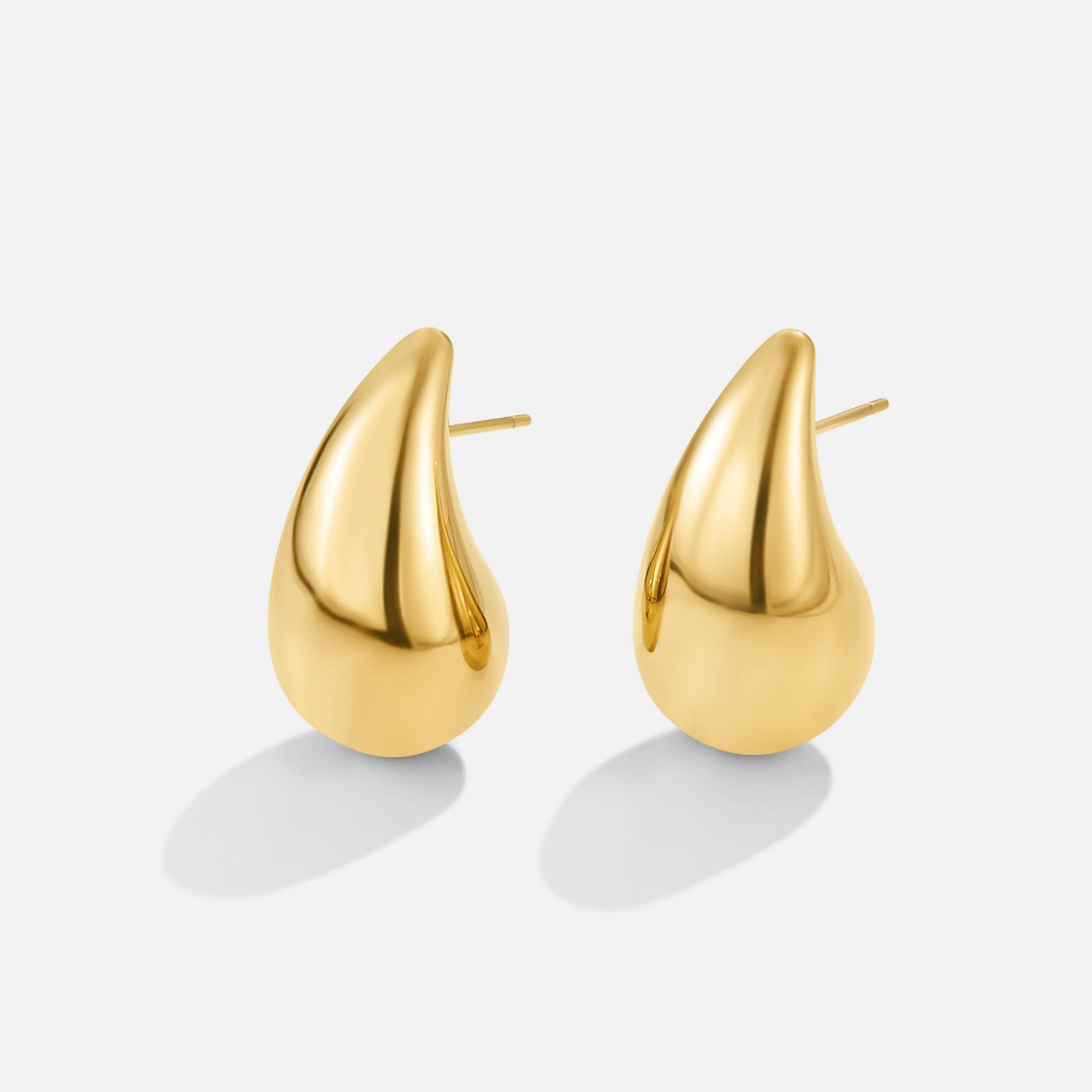 Ame – Goldene Tropfenohrringe