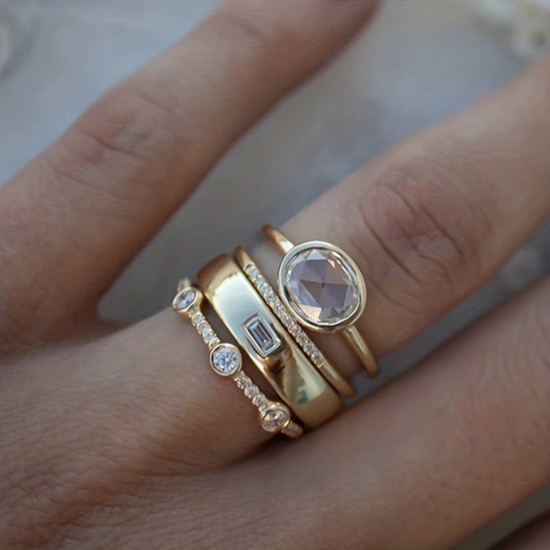 Retro-Ringset aus Gold