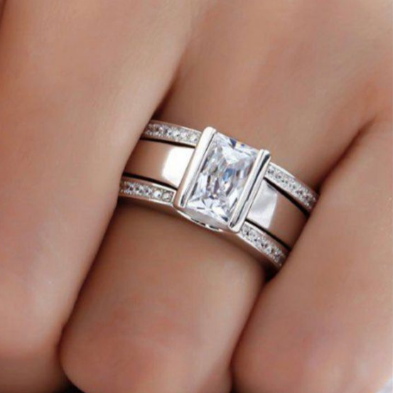 Vintage-Ring mit eingelegtem Glas