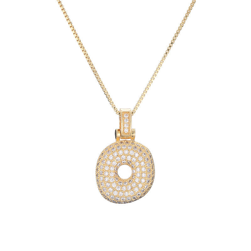 Halskette mit Pavé-Bubble-Initiale