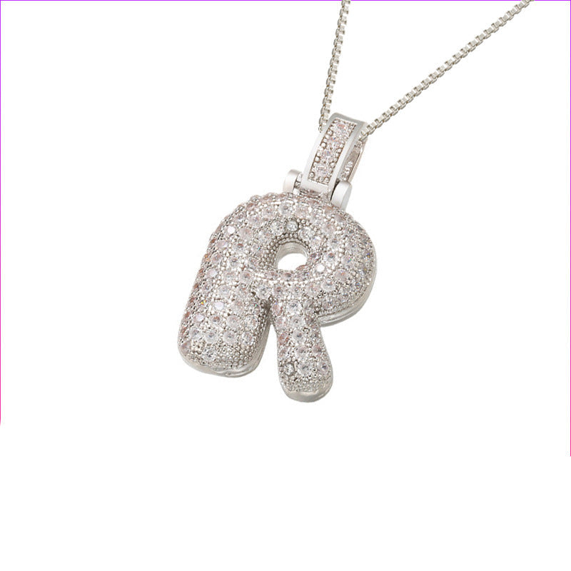 Halskette mit Pavé-Bubble-Initiale