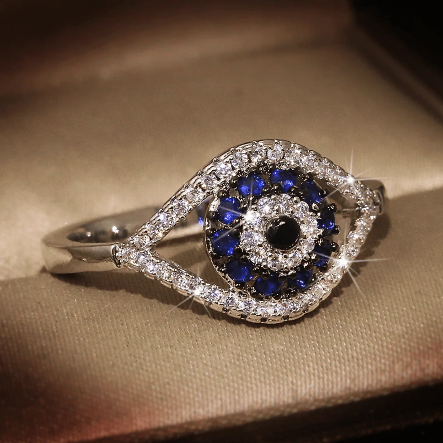 Der Roxxe Blessed Evil Eye Ring