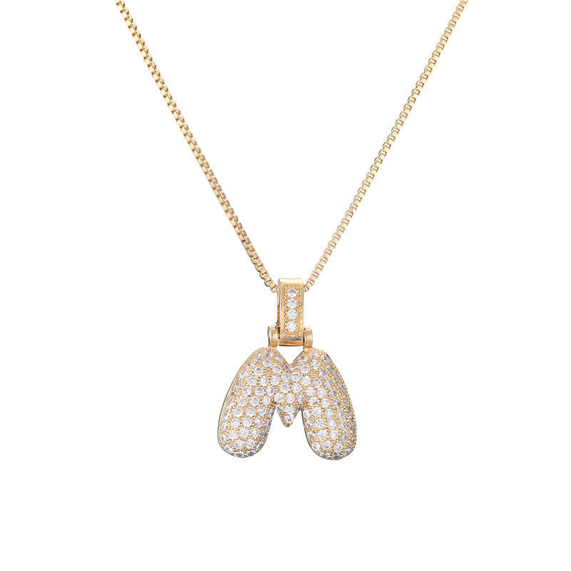 Halskette mit Pavé-Bubble-Initiale