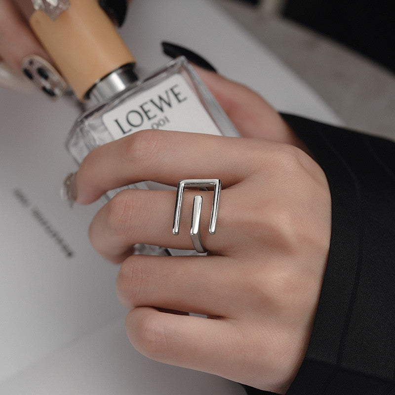 Silber Geometrischer Linienring