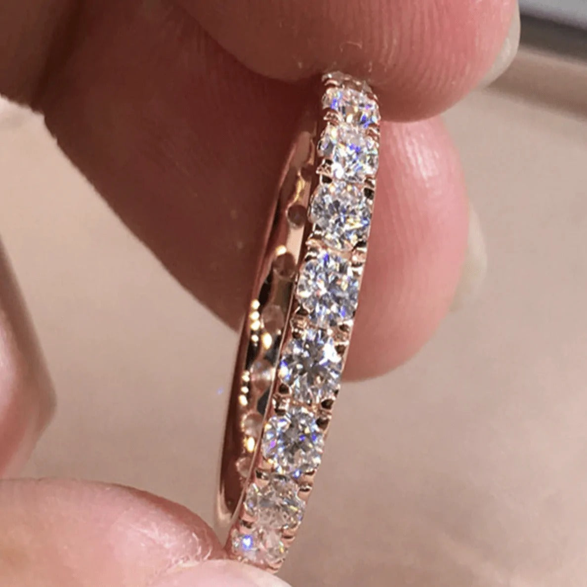 Der Daybreak Daisy Band Ring