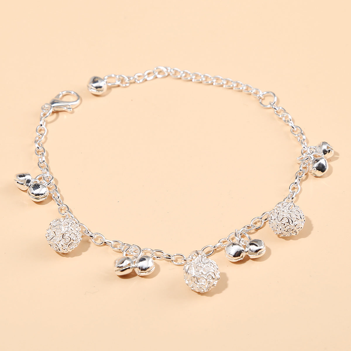 Zartes Glockenblumen-Armband - Feminin & Trendy