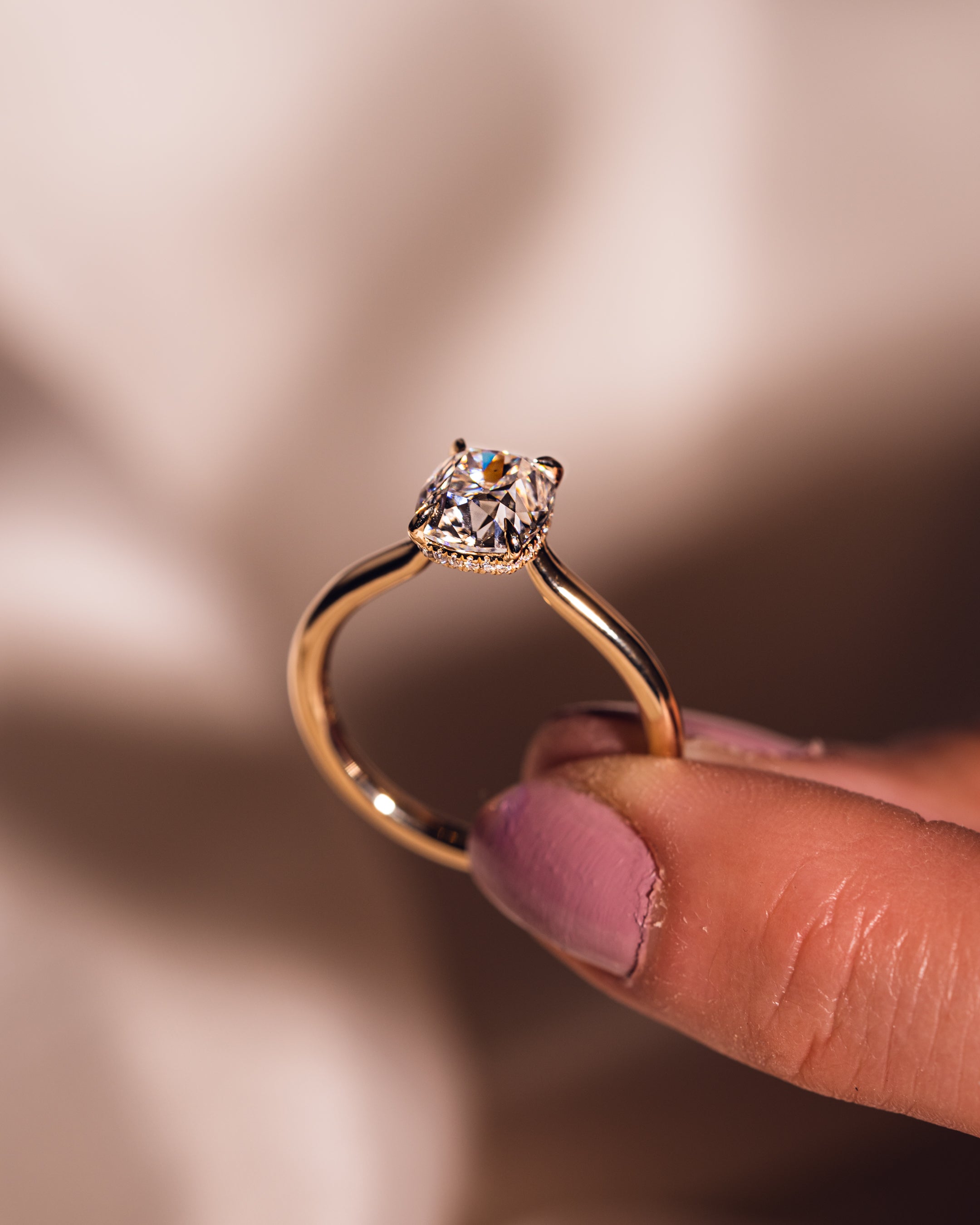 Jasmine - Längliches Kissen | Gold