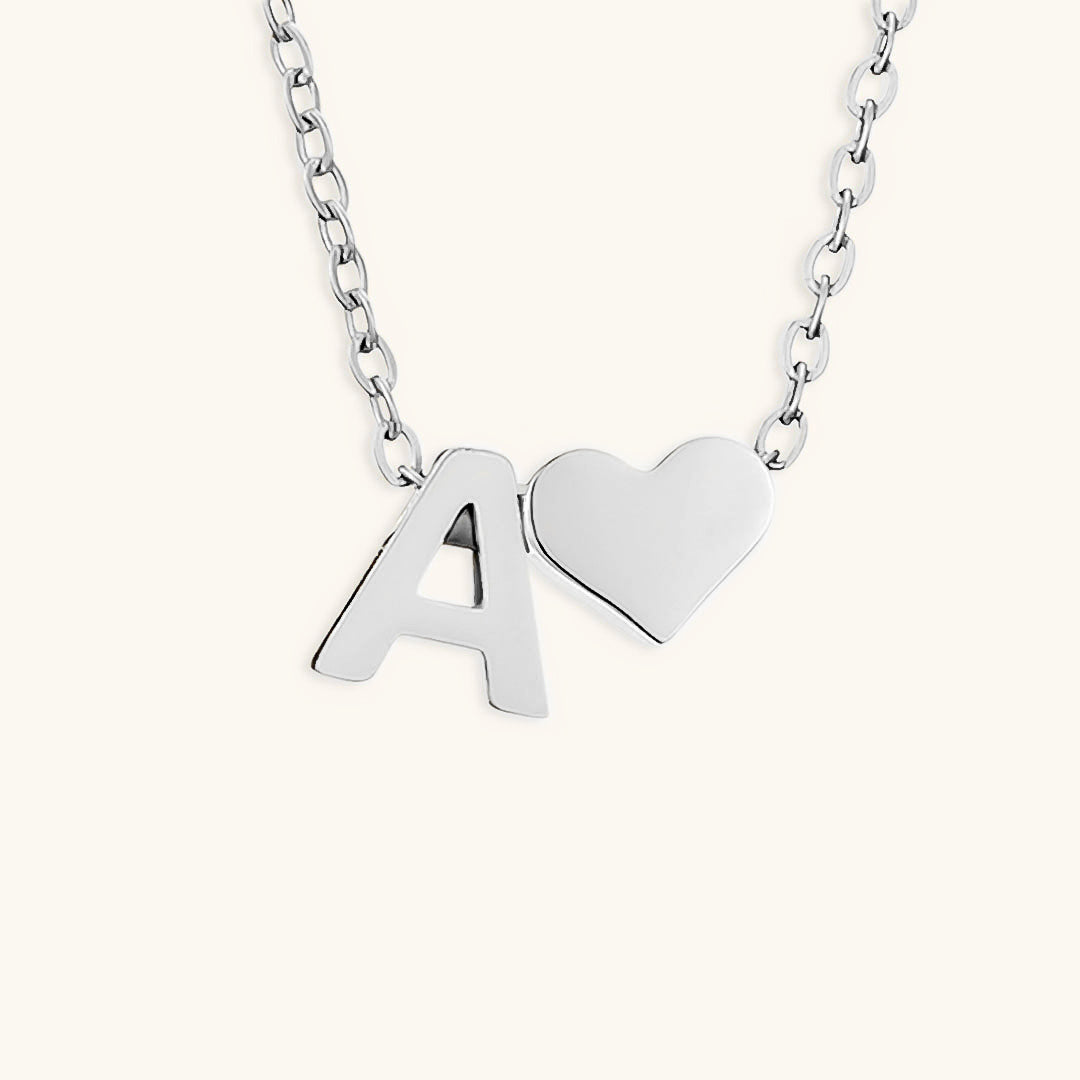 Ria Initial Letter Gold Halskette