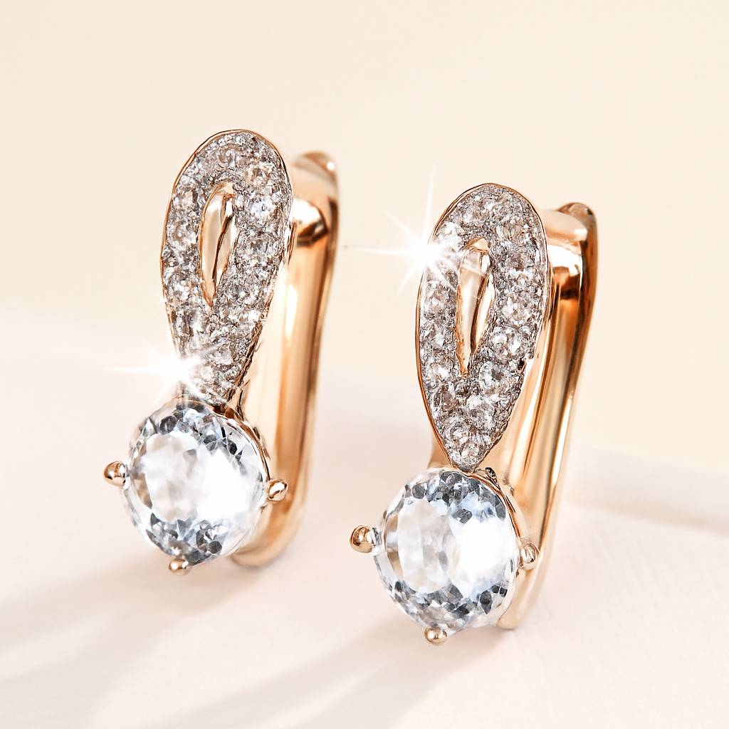 Ein Paar zarte und stilvolle Ohrringe, geeignet für das tägliche Tragen.