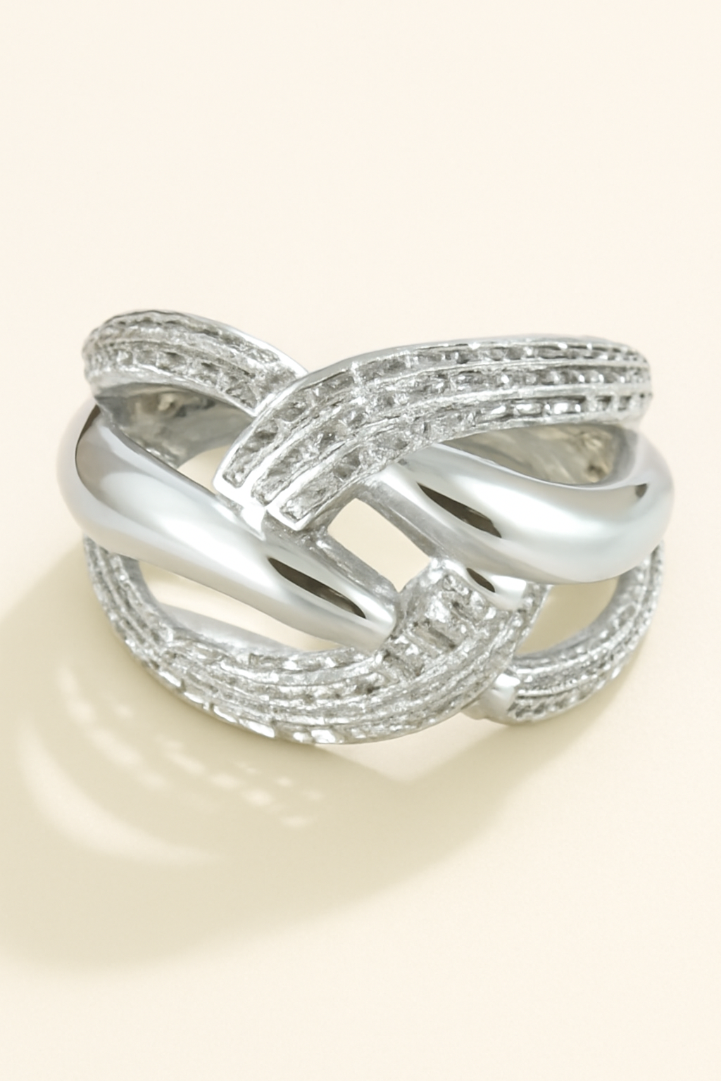 Eleganter Multi-Band Cut-out Ring für Frauen