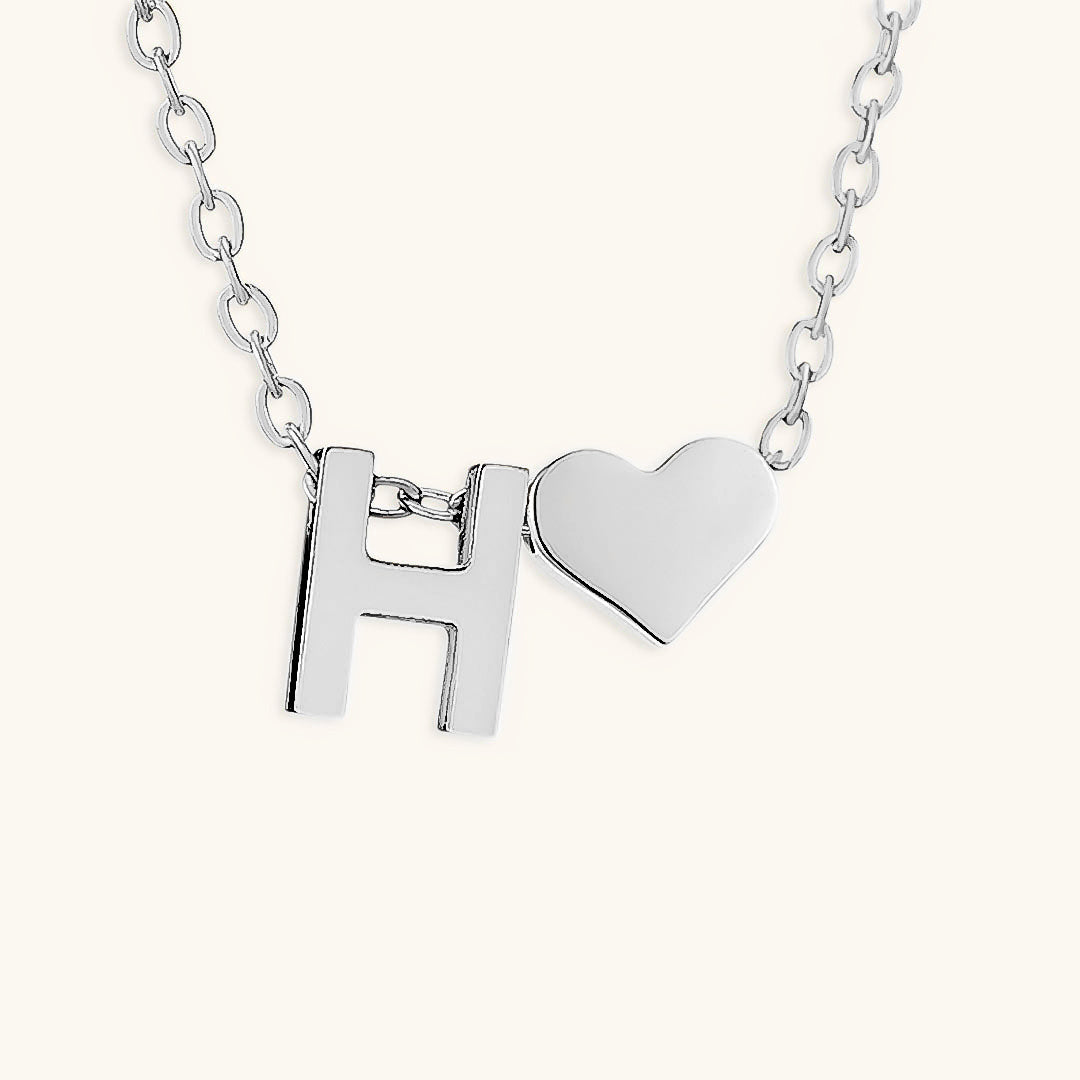 Ria Initial Letter Gold Halskette