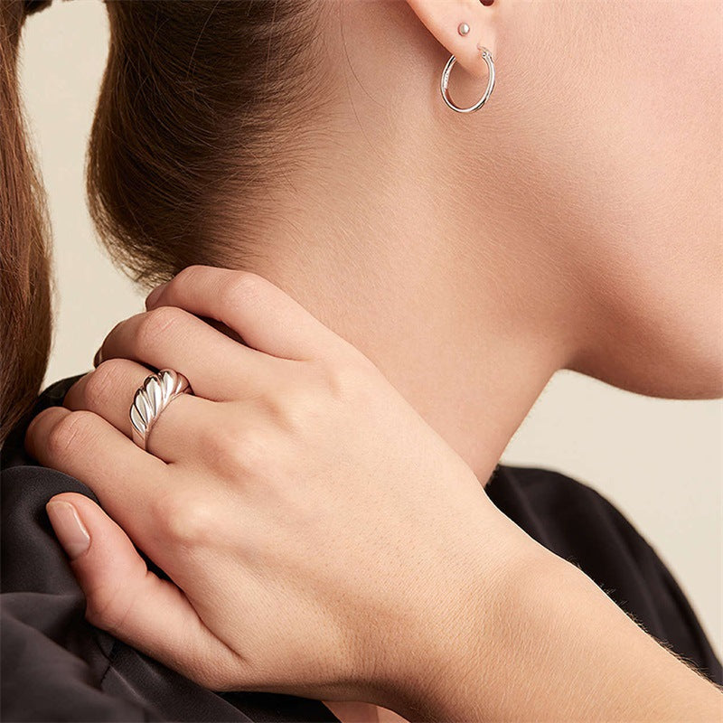 Allerias Ring des Stolzes