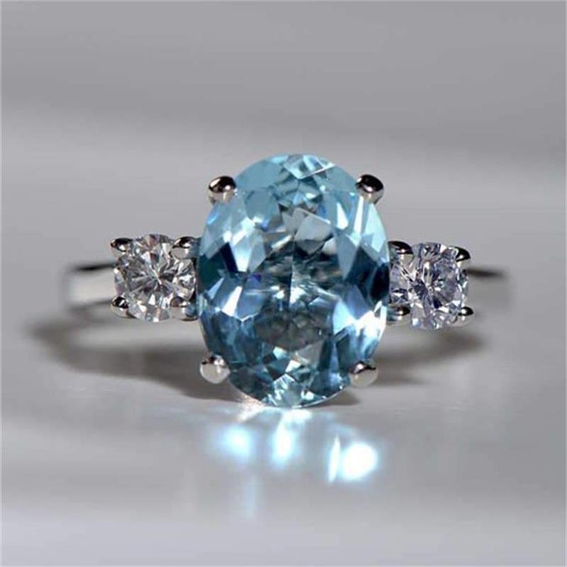 Blauer Saphirring aus Silber
