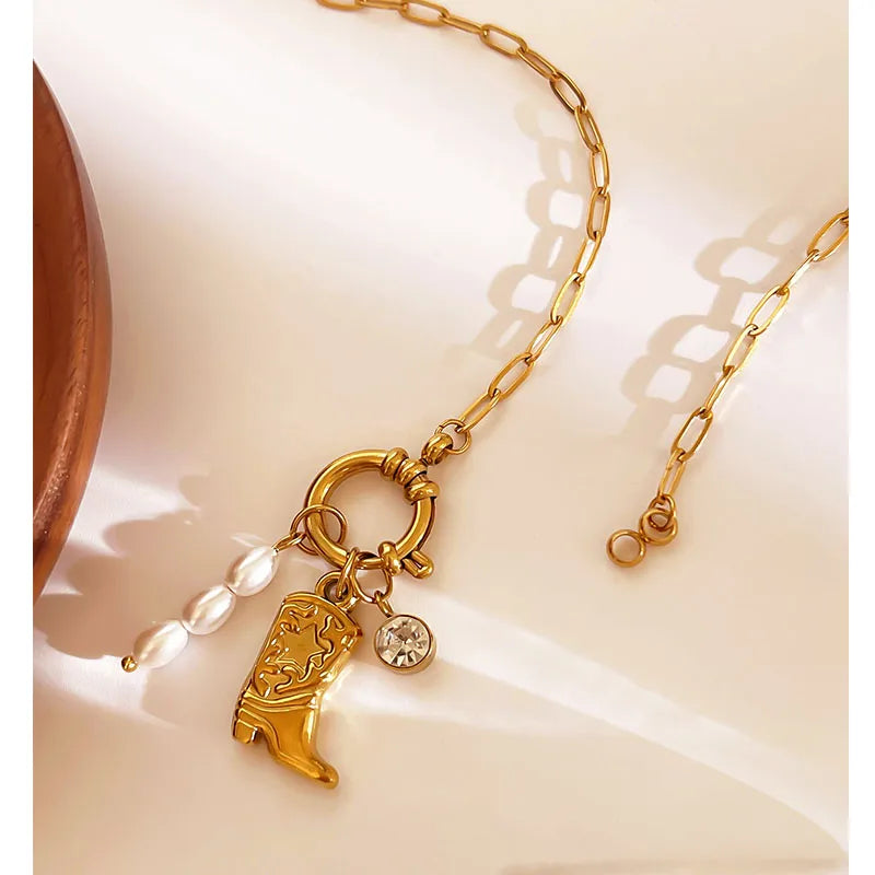 Vienna Vintage Boot Halskette