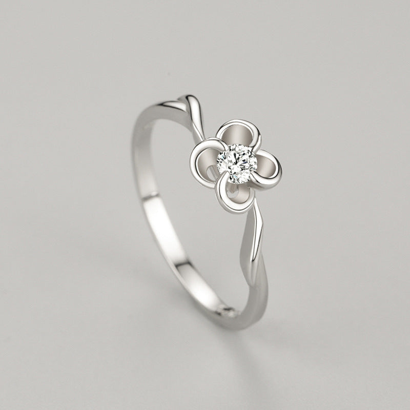 Nicoletta Ravelli Ring | Weißgold